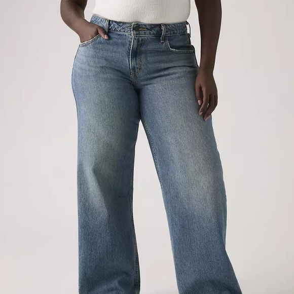 Low Loose Women's Jeans - Picture 9 of 15